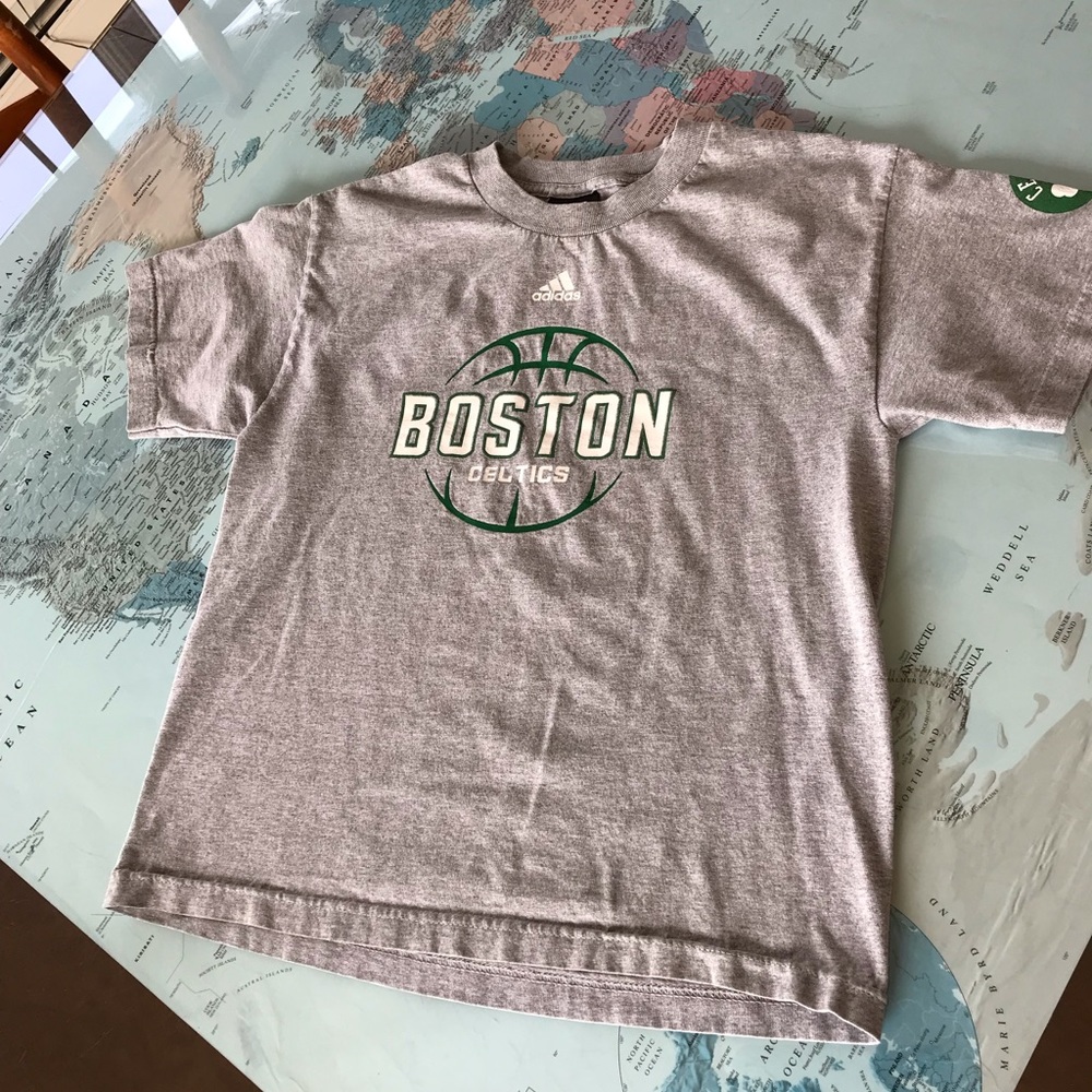 Boston Celtics Adidas T-Shirt Youth Size L